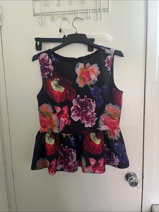Isaac Mizrahi Tops - Isaac Mizrahi Black Floral Peplum Tank with Multicolor Blooms
